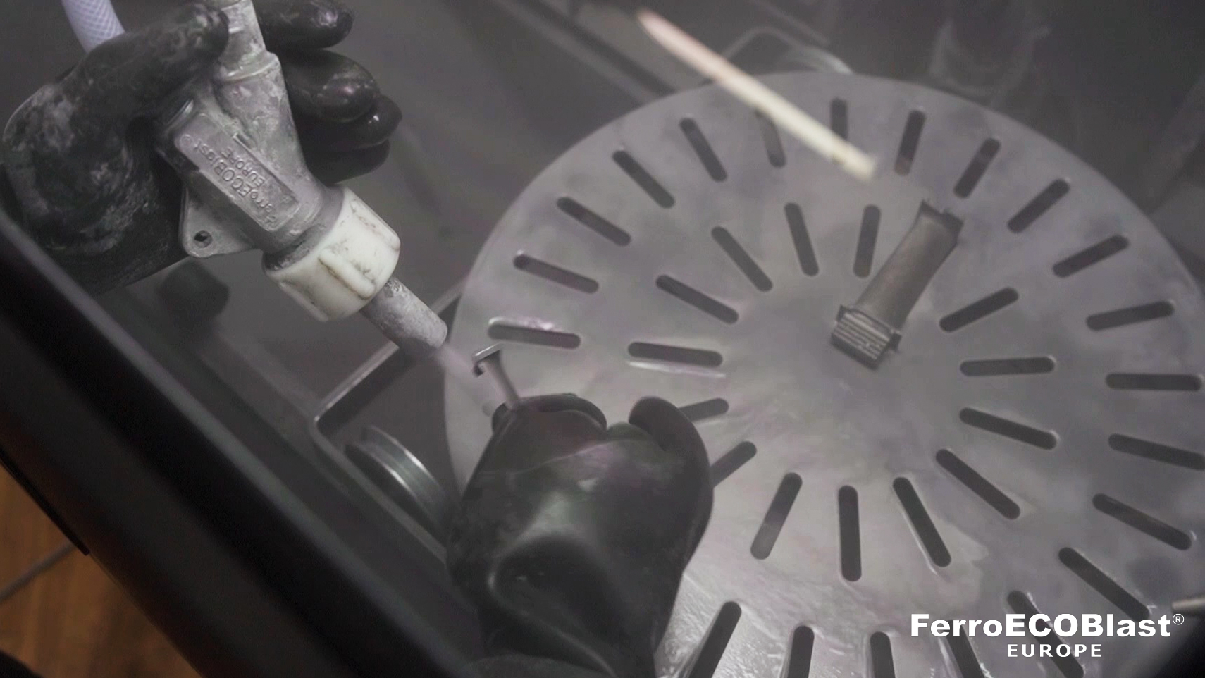 <h2>Eco-Friendly Sandblasting Techniques and Benefits</h2>