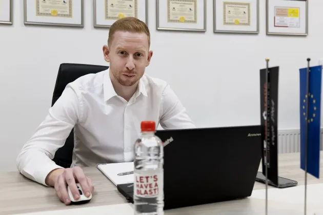 Samostojni Komercialist za prodajo rešitev
