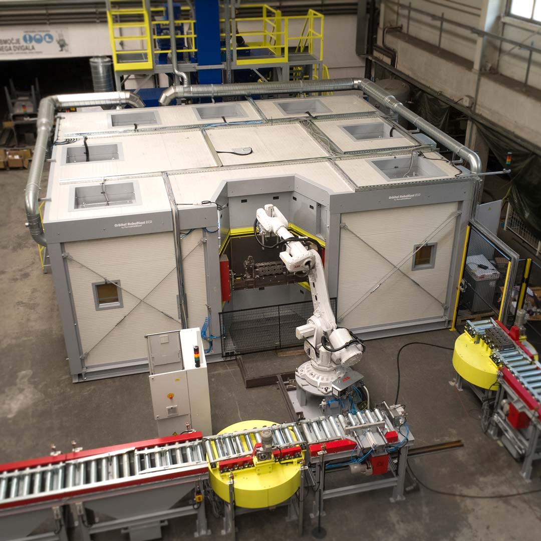 Roboblast orbital machine for engine block internal cleaning